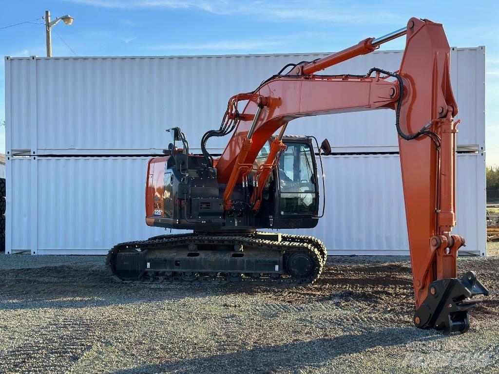 Hitachi ZX225US-6 Raupenbagger