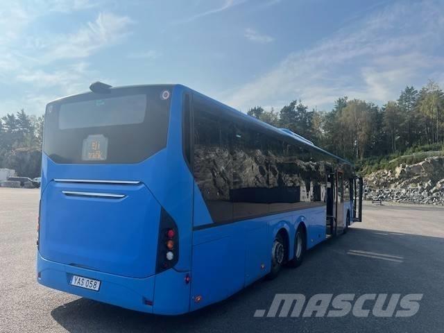 Volvo 8900 B8RLE 6x2 Überlandbusse