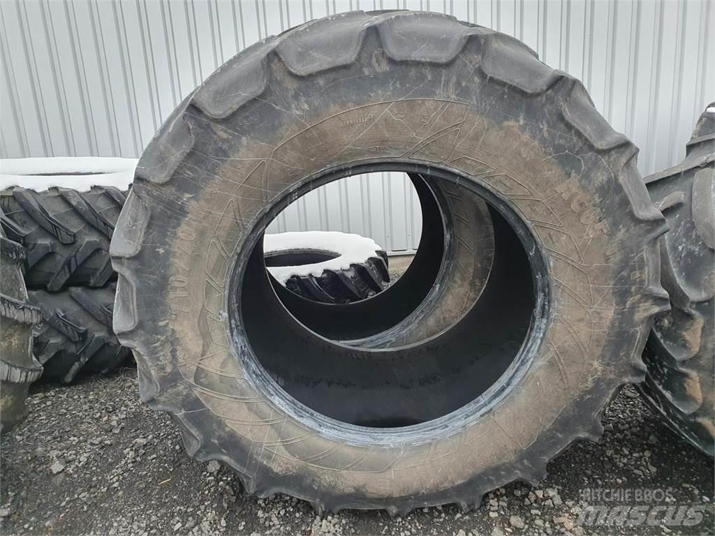 Mitas 710/70R38 x2 Reifen
