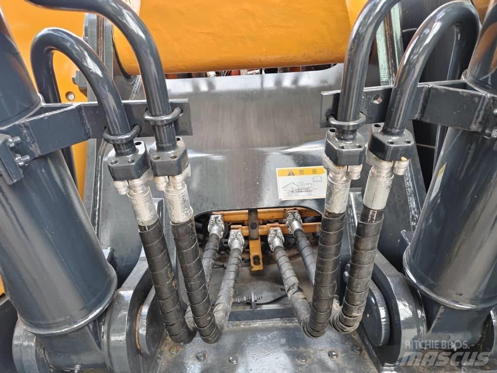 Hyundai 330LC-9S Raupenbagger