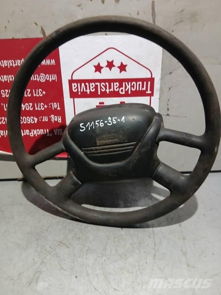 Scania 144    1327026 Kabinen