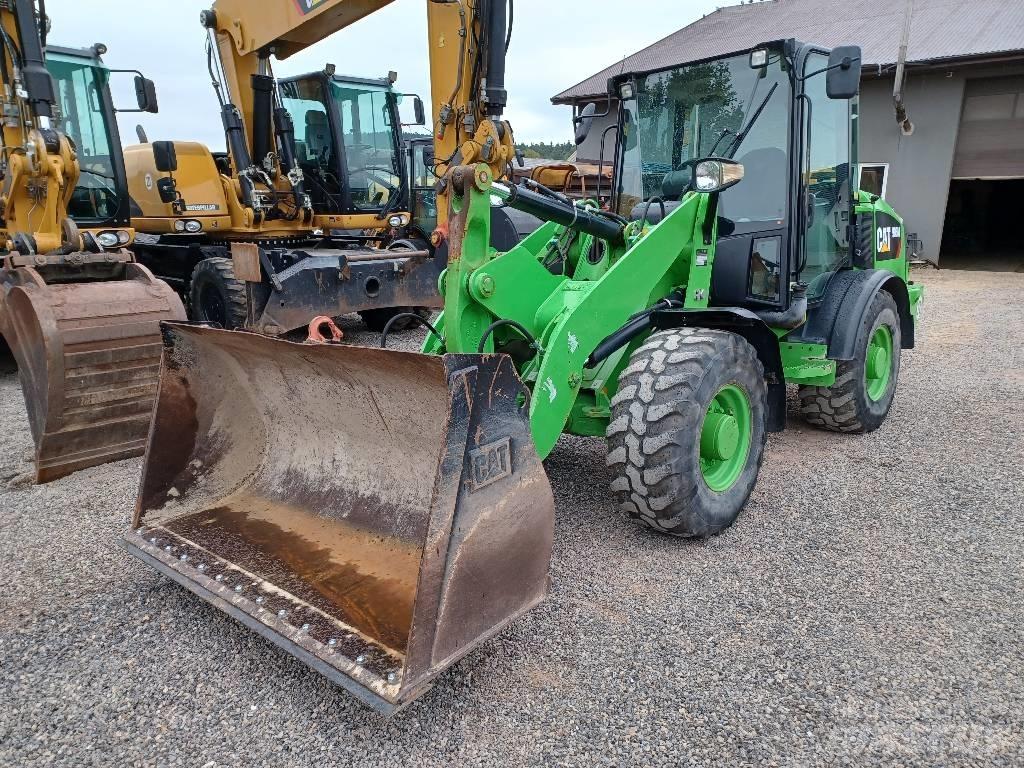 CAT 906M Radlader