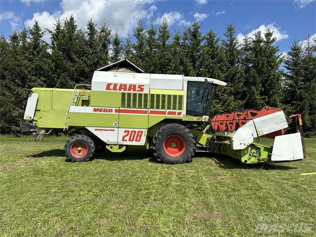 CLAAS Mega 208 Mähdrescher