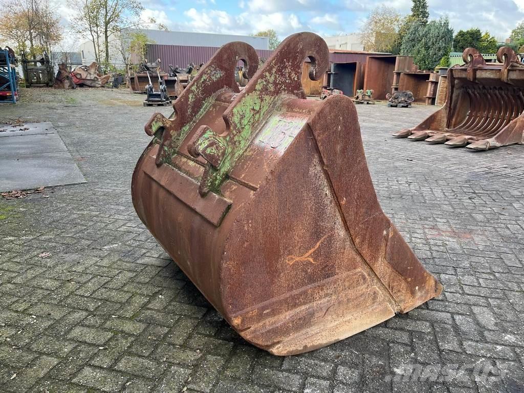  Onbekend HH-4-1250 Schaufeln