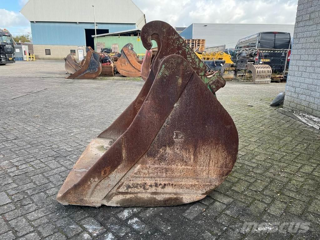  Onbekend HH-4-1250 Schaufeln