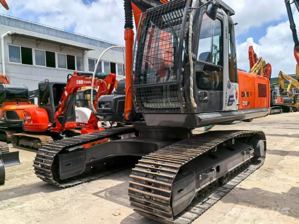 Hitachi ZX 250-3 G Minibagger < 7t