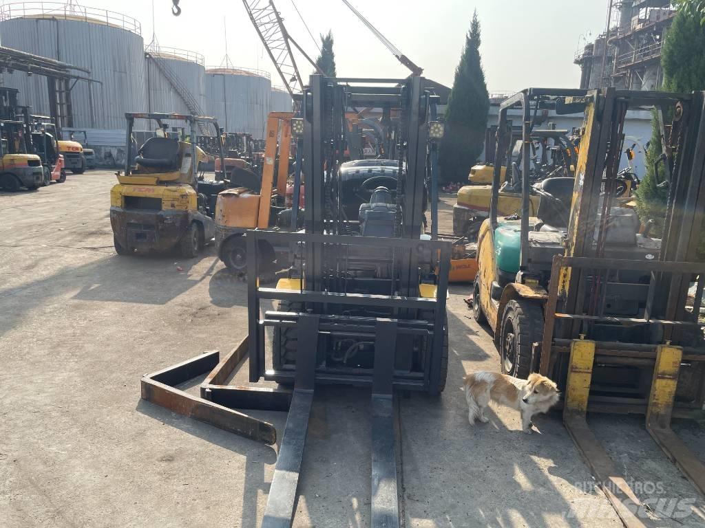 Komatsu 3 T Teleskoplader