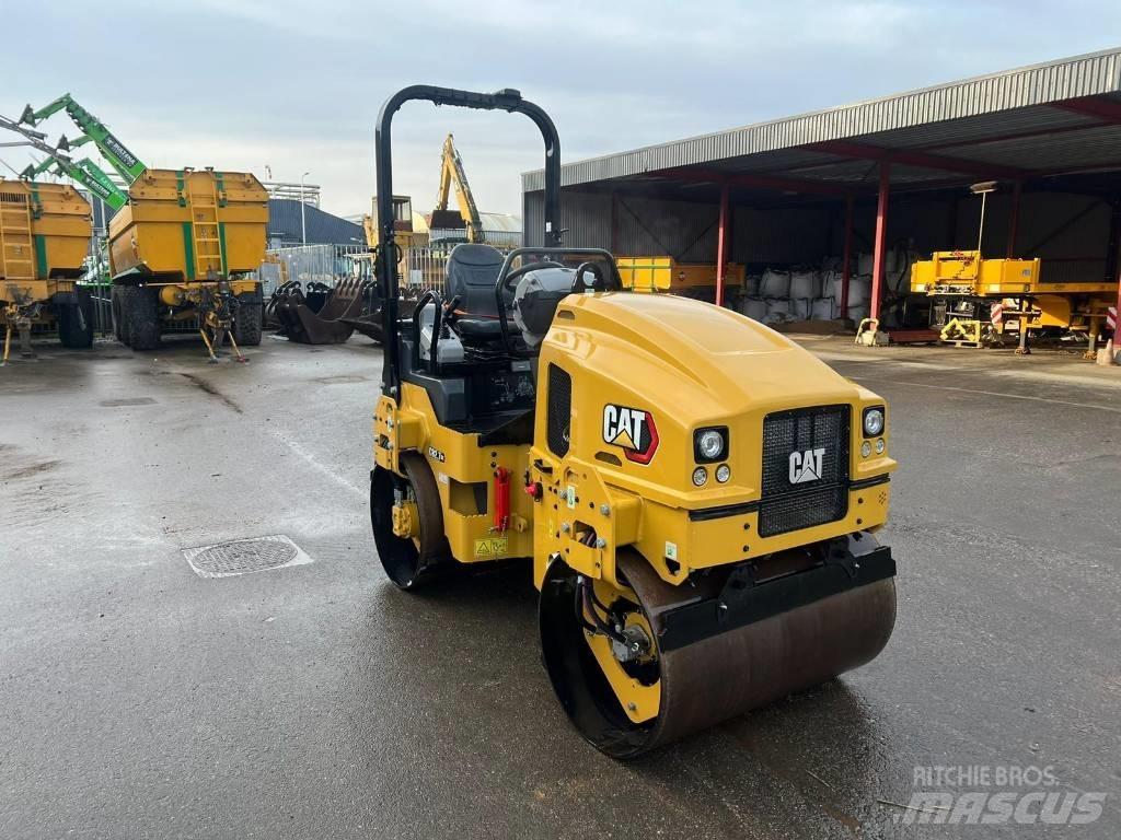 CAT CB 2.7GC Tandemwalzen