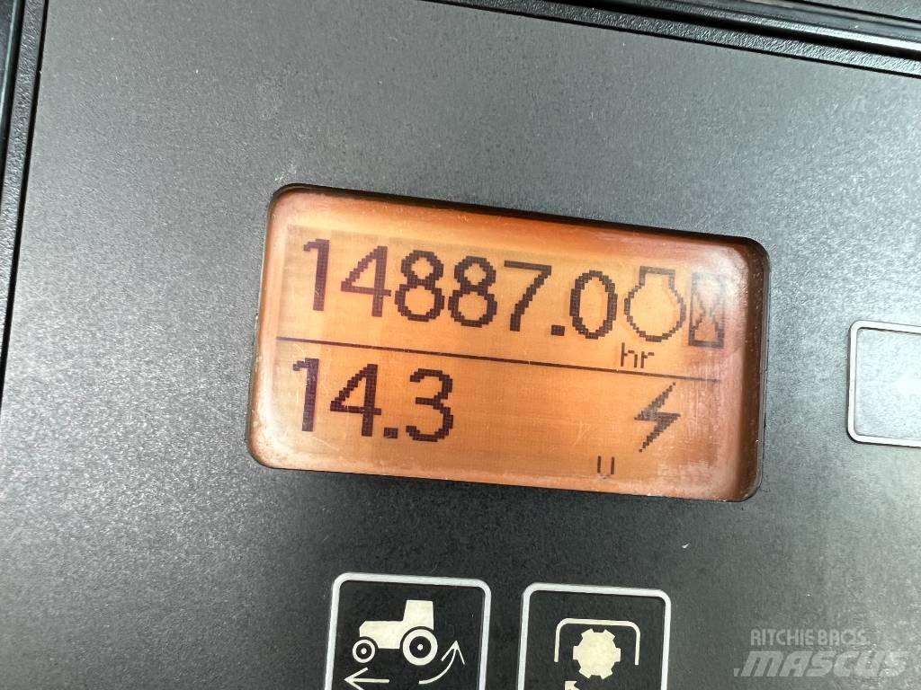 John Deere 8230 Traktoren