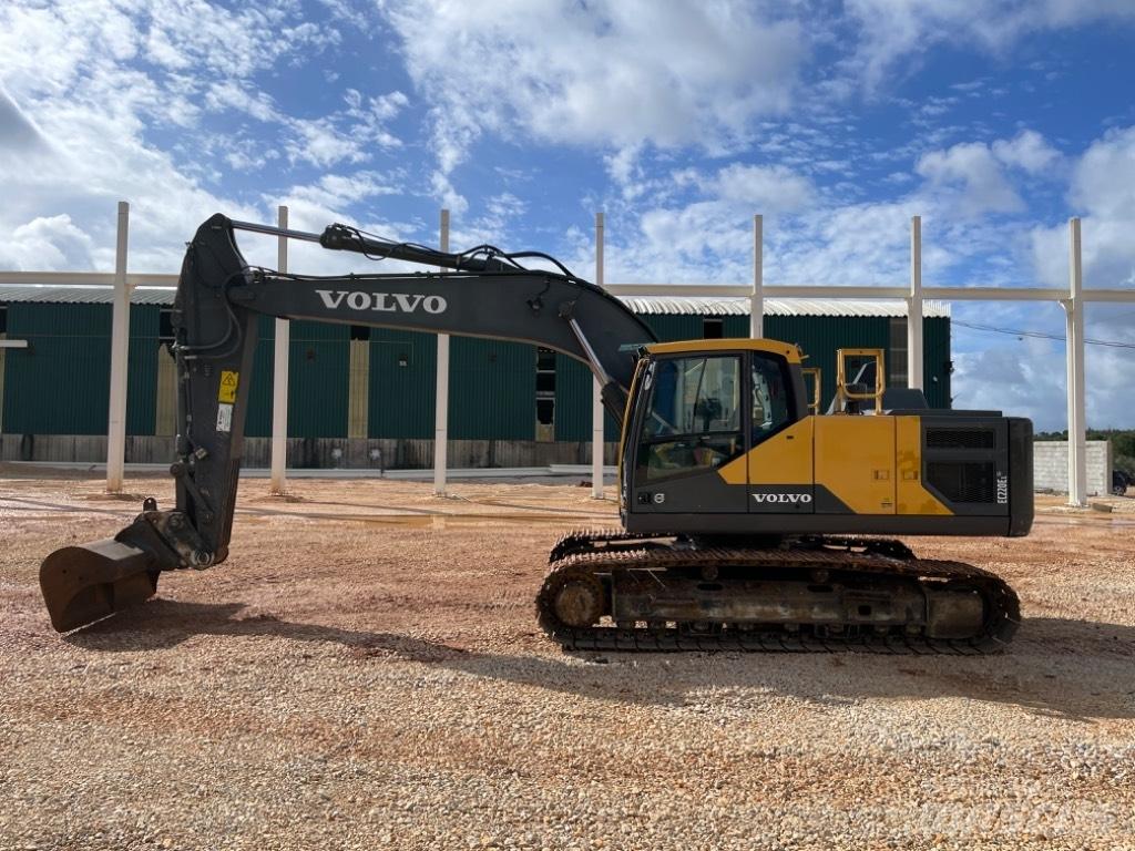 Volvo EC 220 E Raupenbagger
