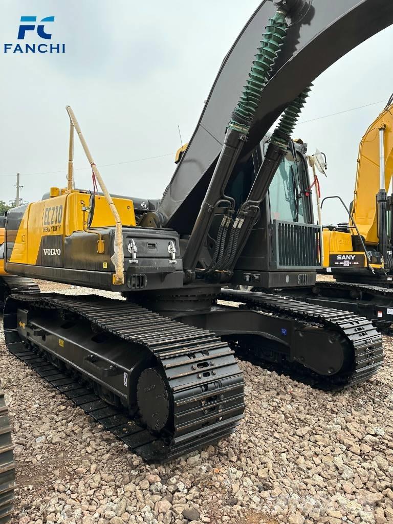 Volvo 210 Raupenbagger