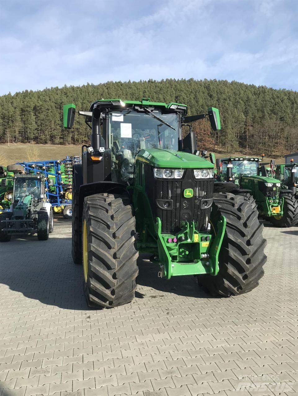 John Deere 7R 350 Traktoren