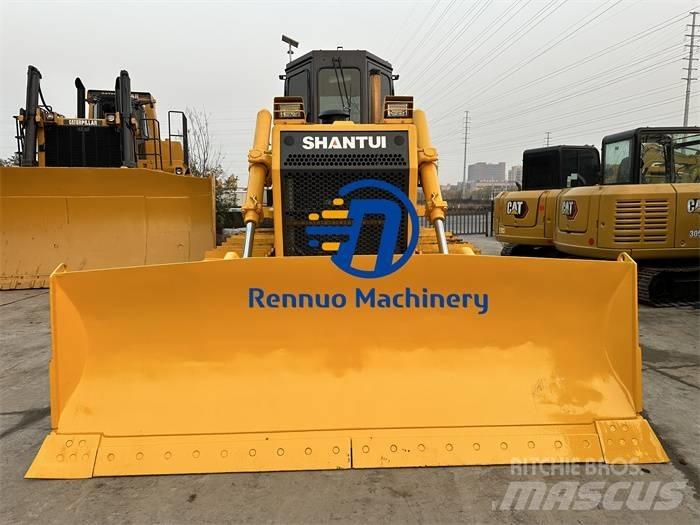 Shantui SD 16 Bulldozer