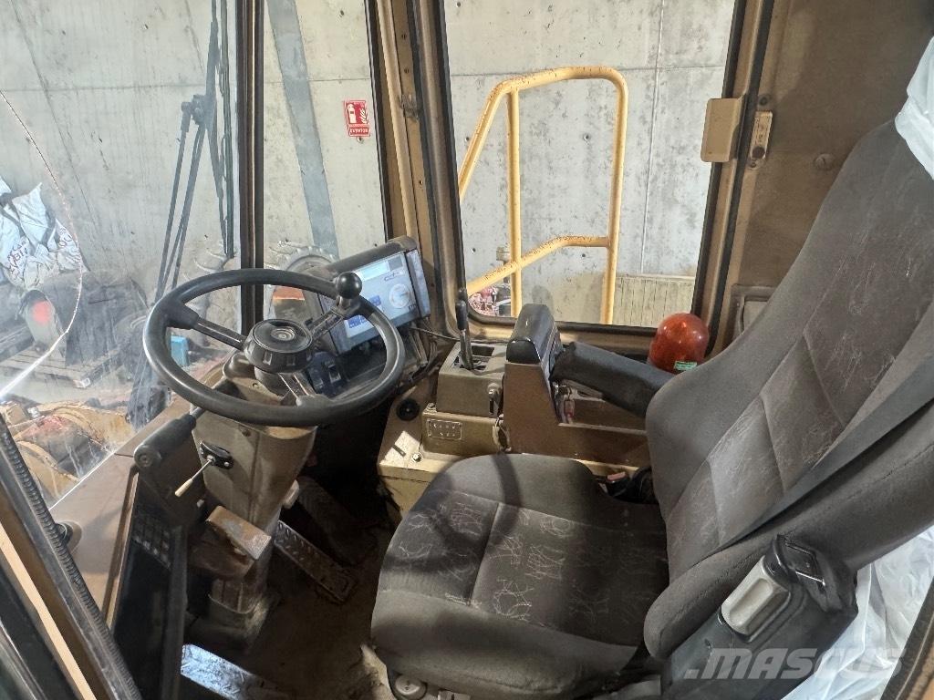 CAT 966 F Radlader