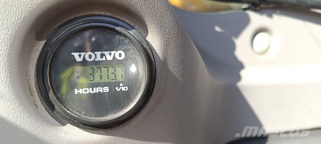 Volvo ECR235EL Raupenbagger