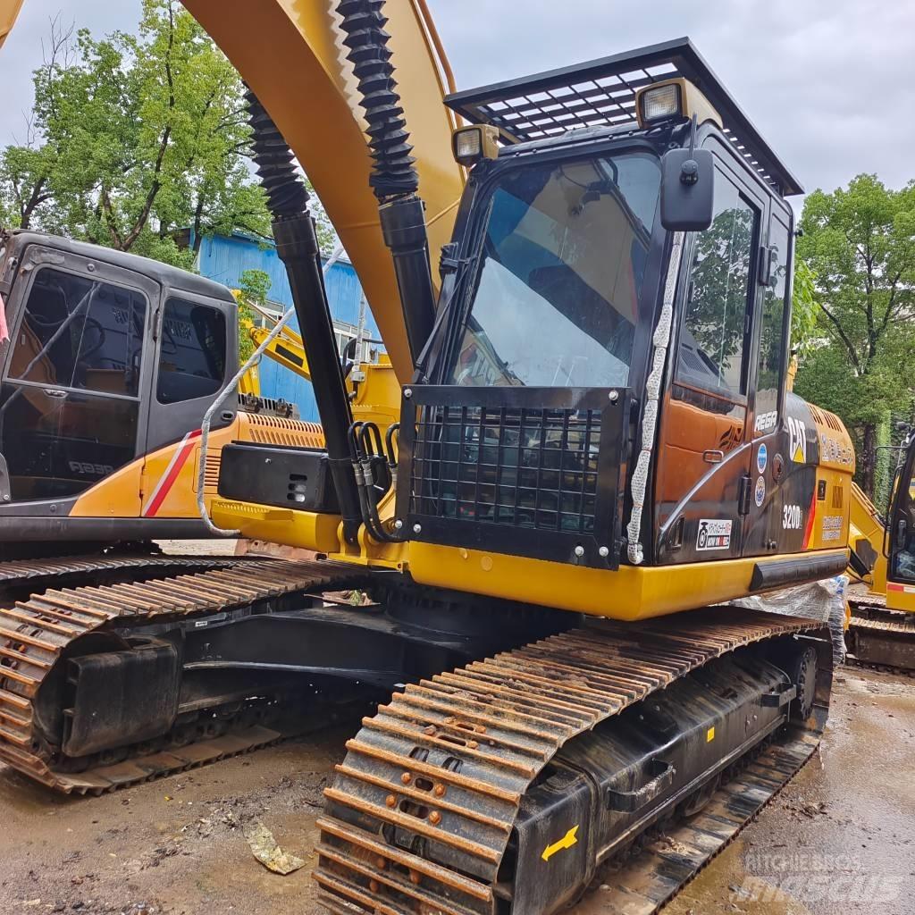 CAT 320D2 Raupenbagger