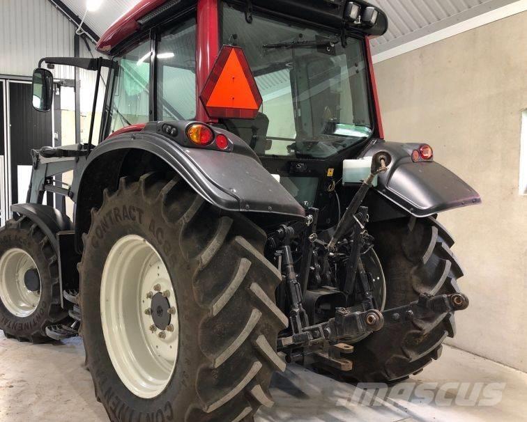 Valtra N 92 H Traktoren