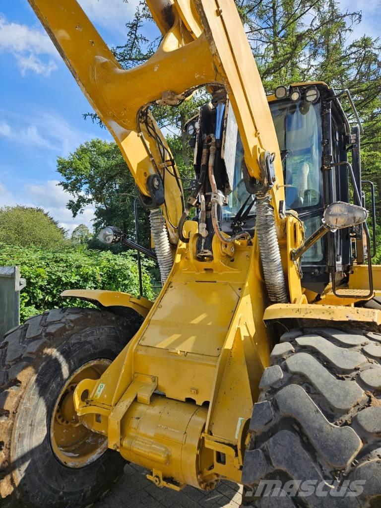 CAT 930 G Radlader