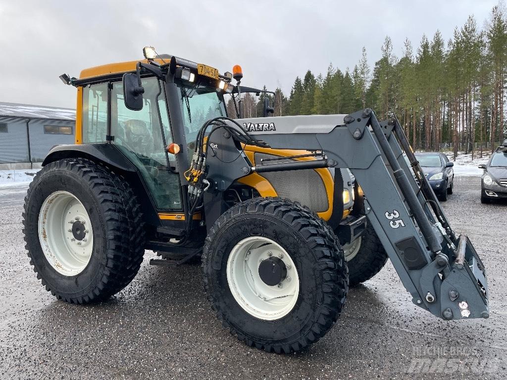 Valtra A 95 Traktoren