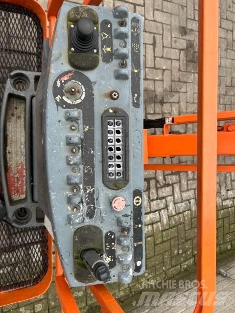 JLG 450 AJ Gelenkteleskoparbeitsbühnen