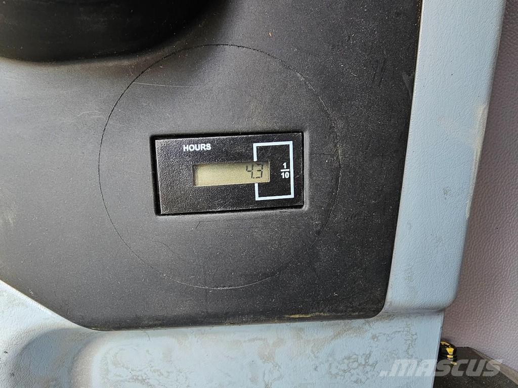 Hyundai R215L Raupenbagger