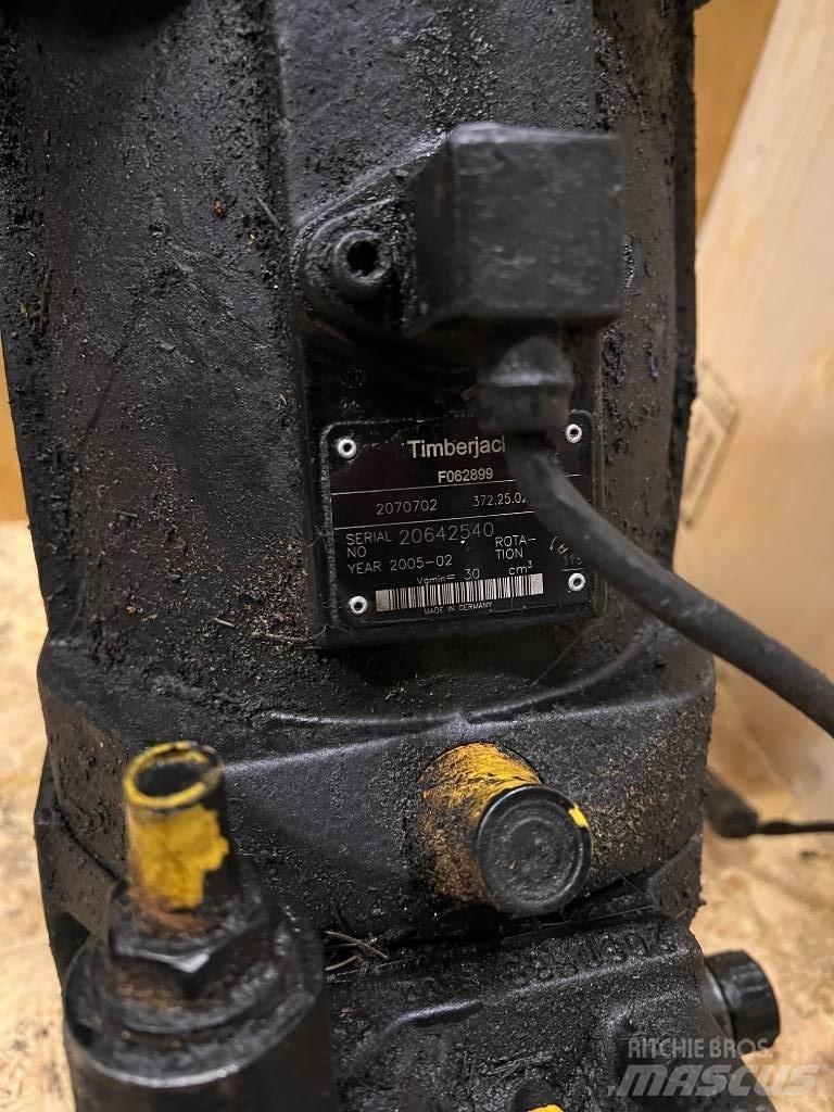 John Deere F062899 Hydraulik