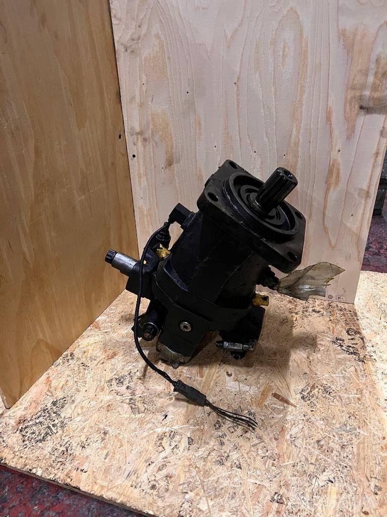 John Deere F062899 Hydraulik