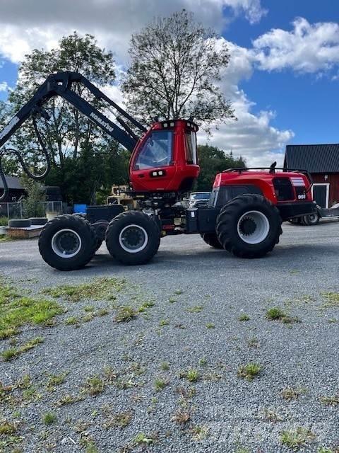 Komatsu 951 Harvester