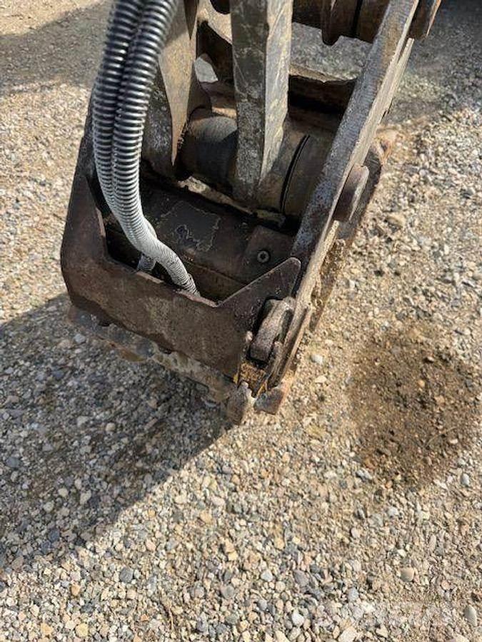 Mecalac 6MCR Spezialbagger