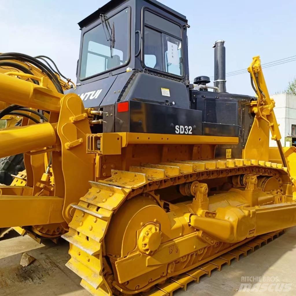 Shantui SD 32 Bulldozer