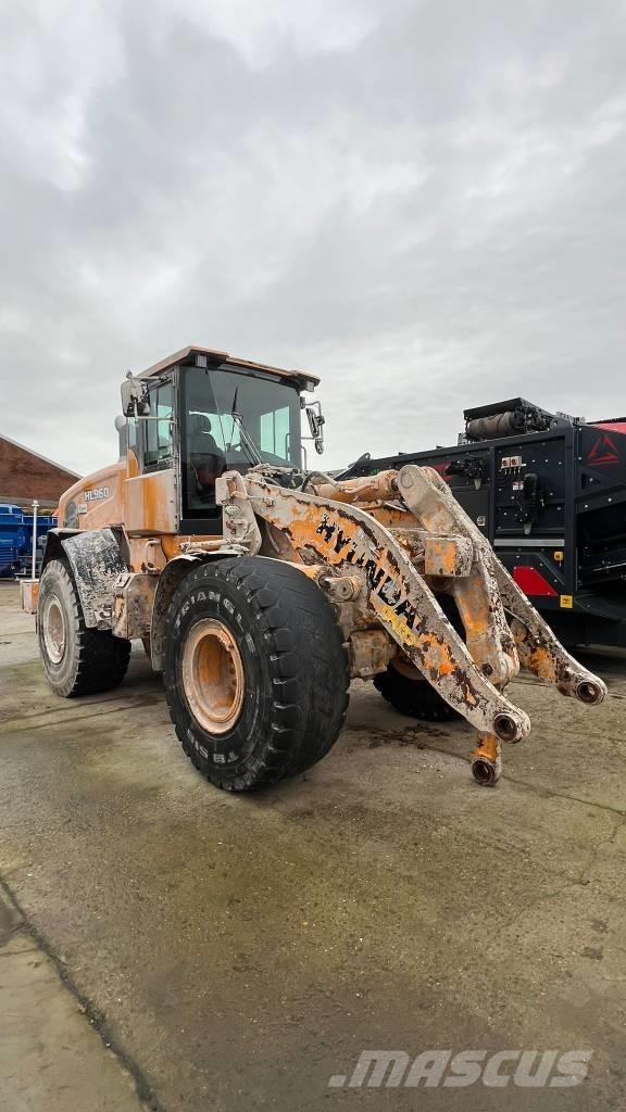 Hyundai HL 960 Radlader