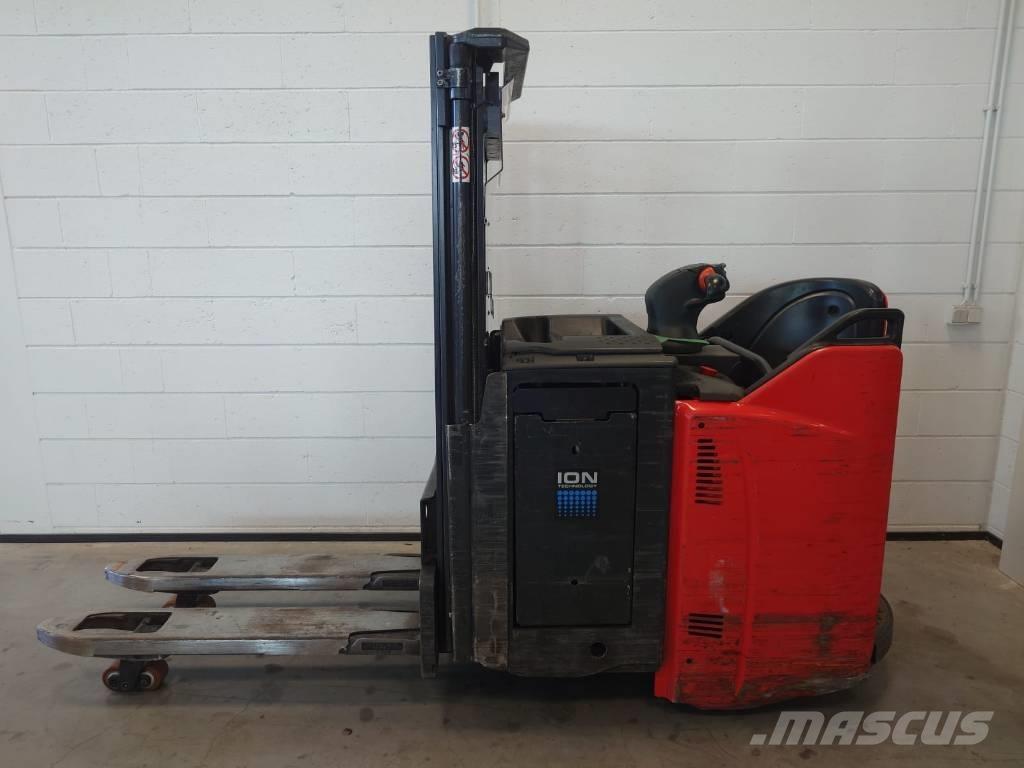 Linde D 12 Li-ION Zelfrijdende stapelaars