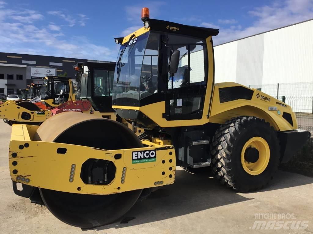 Bomag BW212D5 Erdbauwalzen
