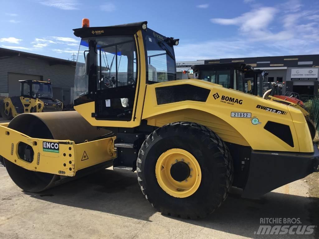 Bomag BW212D5 Erdbauwalzen