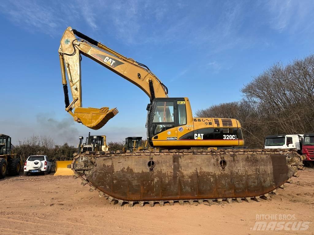 CAT 320 C L Amphibienbagger