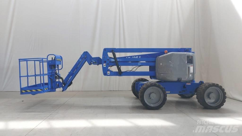 Genie Z 45/25 Gelenkteleskoparbeitsbühnen