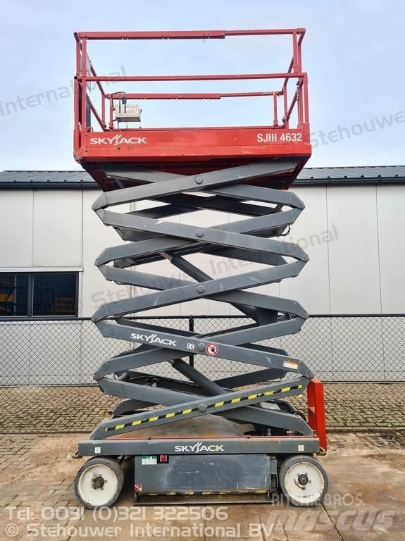 SkyJack SJ4632 Scheren-Arbeitsbühnen