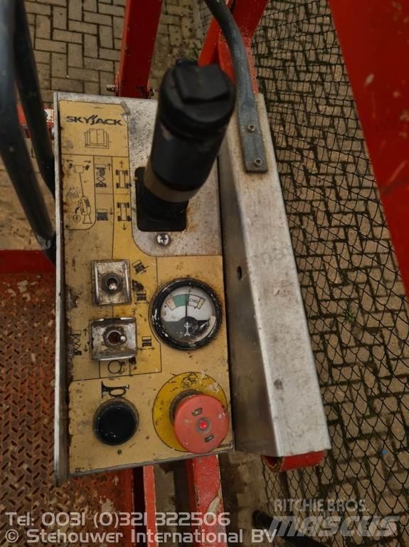 SkyJack SJ4632 Scheren-Arbeitsbühnen