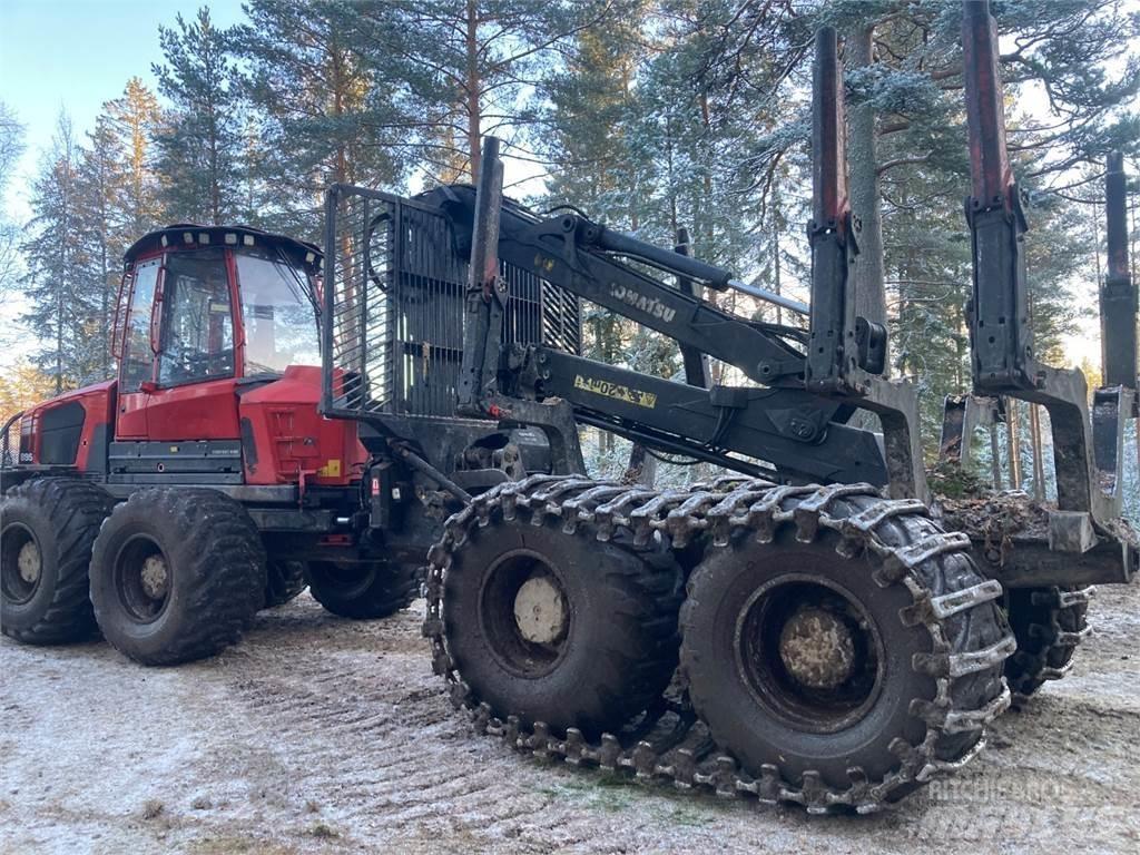 Komatsu 895 Forwarder