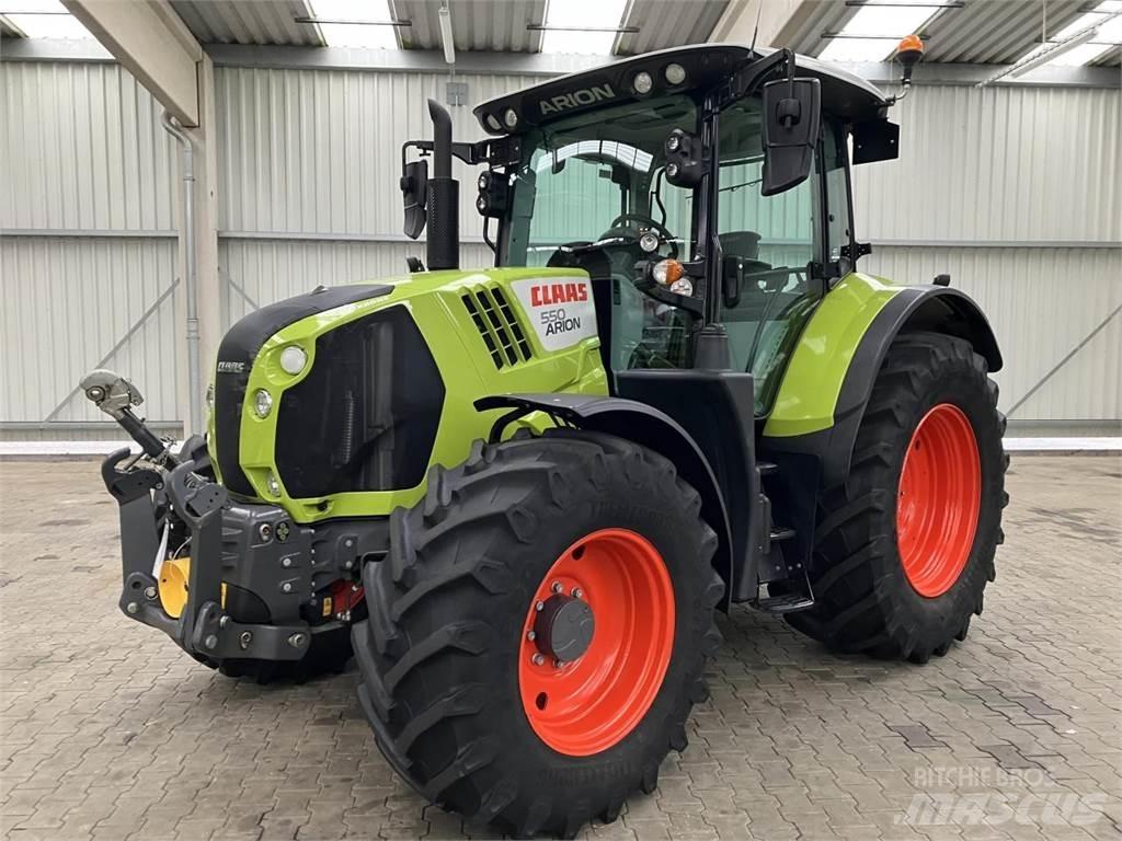 CLAAS Arion 550 Traktoren