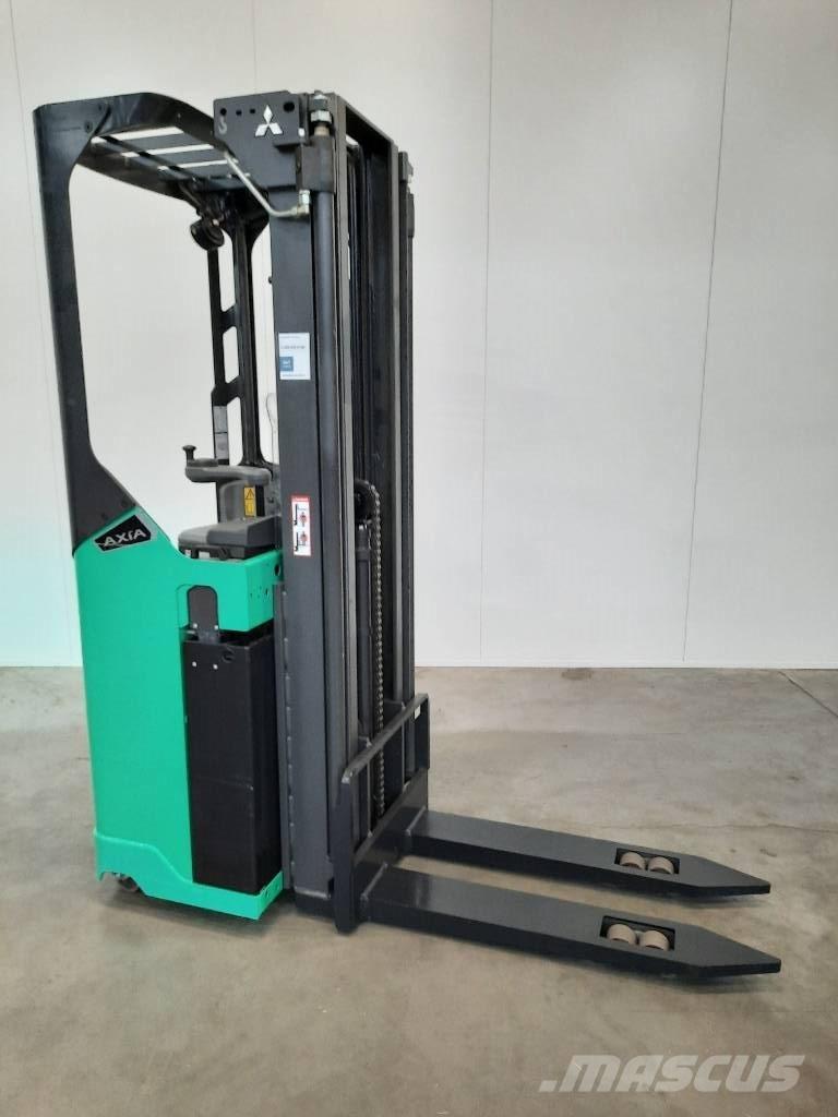 Mitsubishi SBR16N2 Zelfrijdende stapelaars