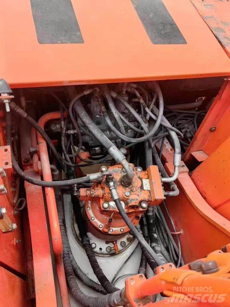 Doosan 225-7 Raupenbagger