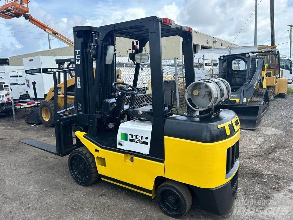 TCM FCG30T7T Containerstapler