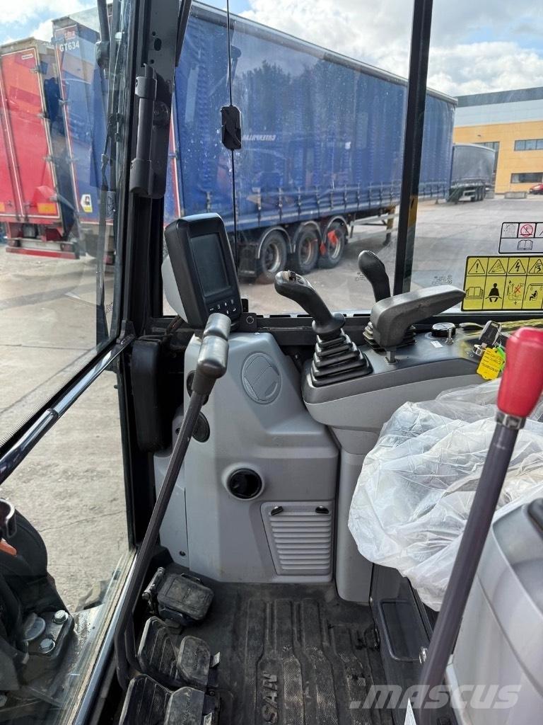 Doosan DX27Z-7 Minibagger < 7t