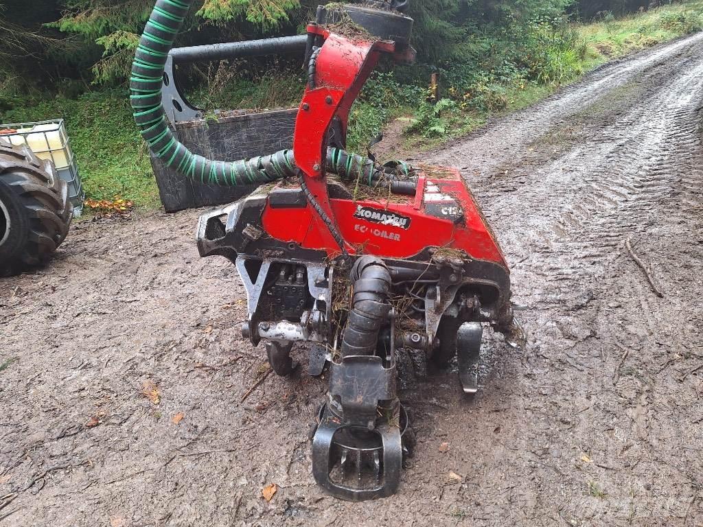 Komatsu 901 XC Harvester