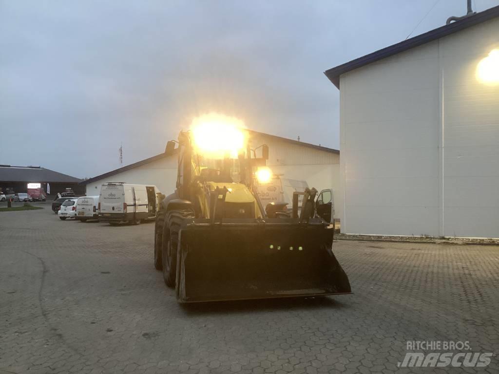 New Holland B 115 C Baggerlader