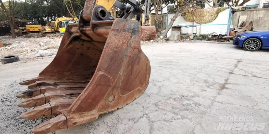 Hyundai 520L-9VS Raupenbagger