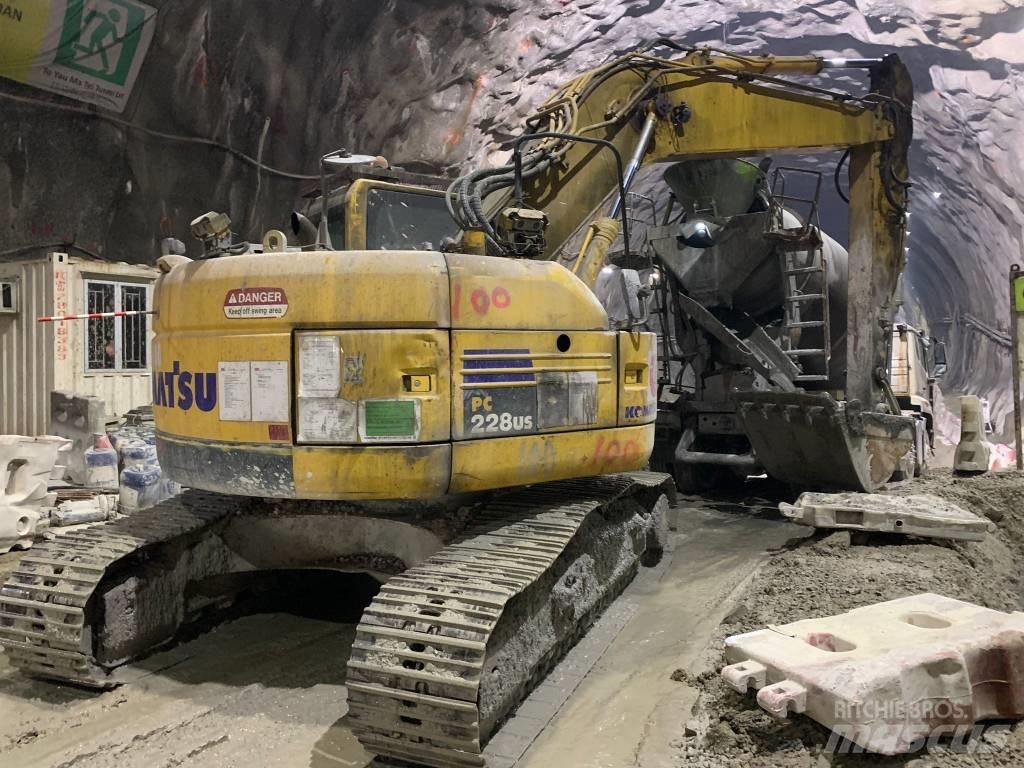Komatsu PC228US-8 Sonstige Baumaschinen