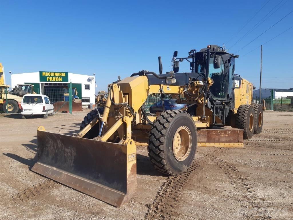 CAT 120 M 2 Grader