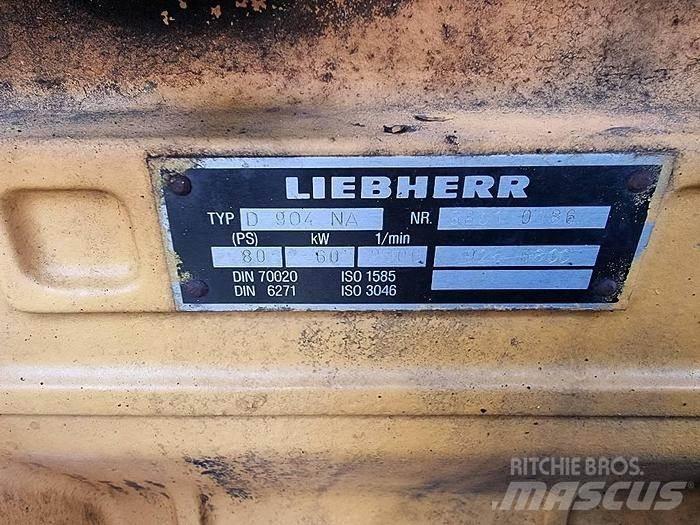 Liebherr D 904 N A Transport Sonstige